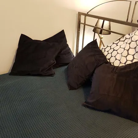 Artep 11 Apartment